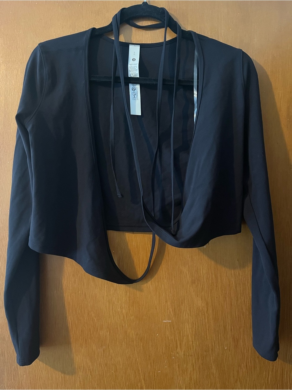 lululemon athletica Black Cropped Open-Front Wrap long sleeve